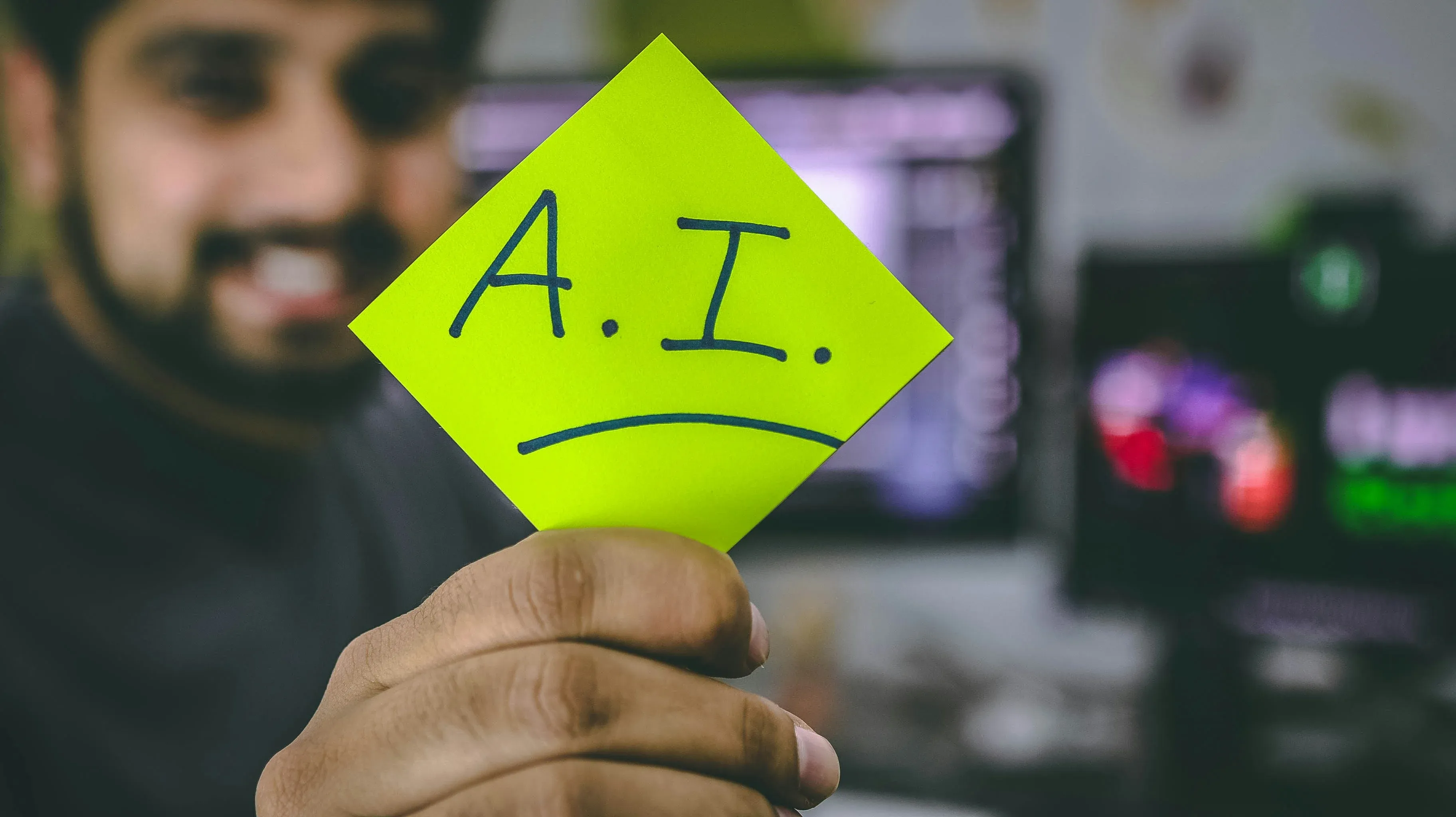 Marketing with AI vs Humans: Striking the Right Balance of Automation & Creativity